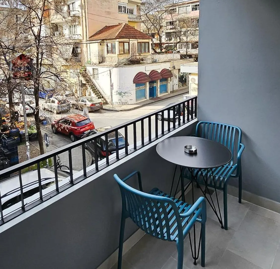 Daisy Rooms City Centre Τίρανα 0*,