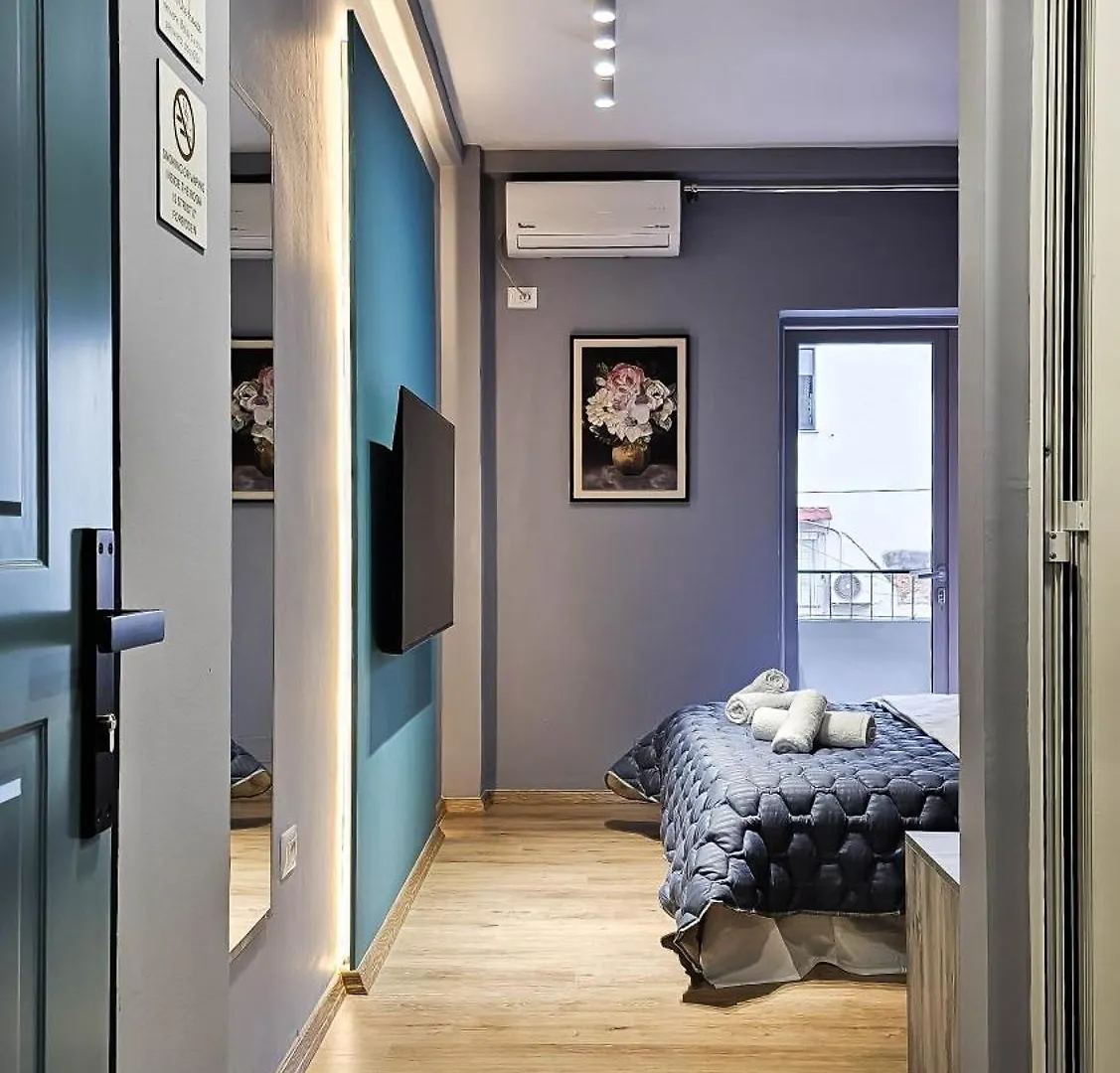 Ξενοδοχείο με διαμερίσματα Daisy Rooms City Centre Τίρανα Αλβανία